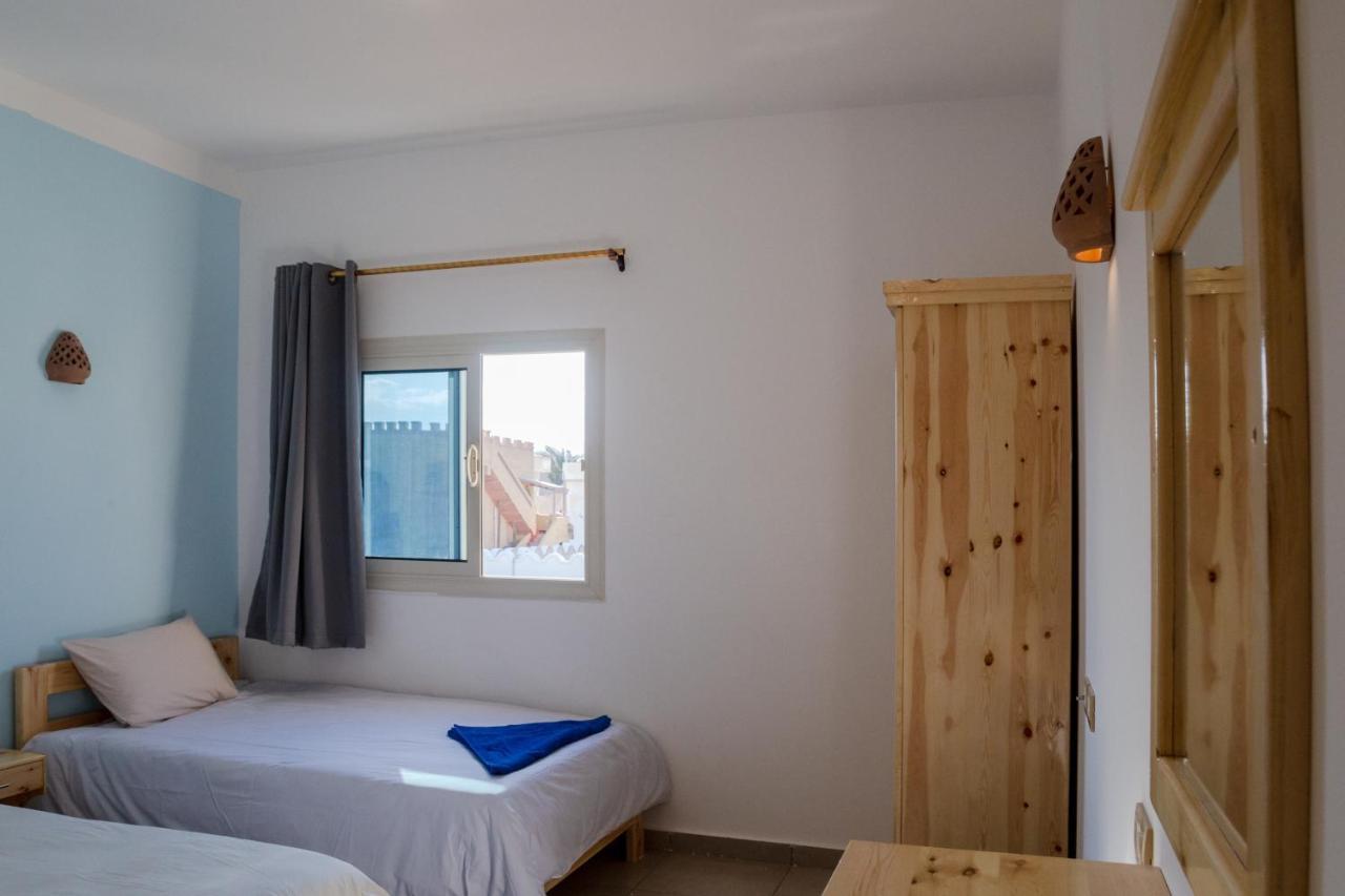 Al Deira Dahab Hotel Luaran gambar
