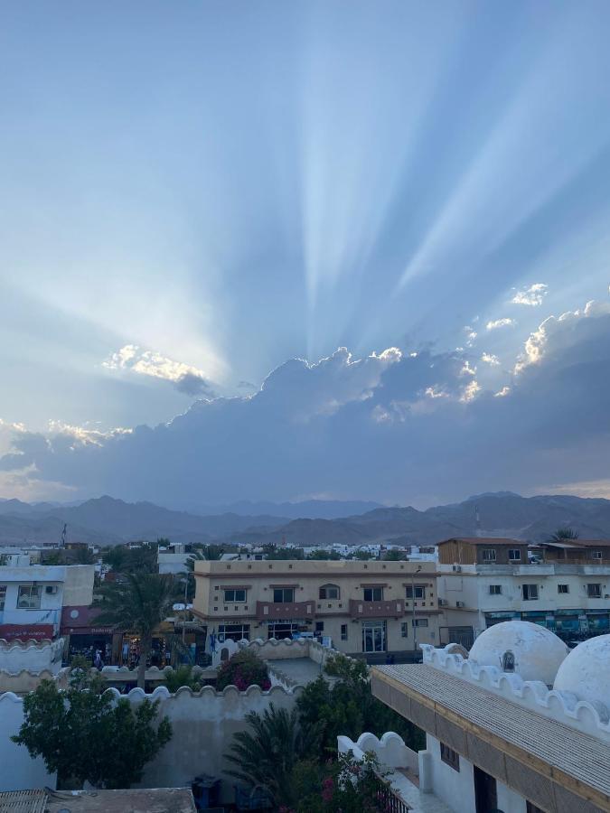 Al Deira Dahab Hotel Luaran gambar